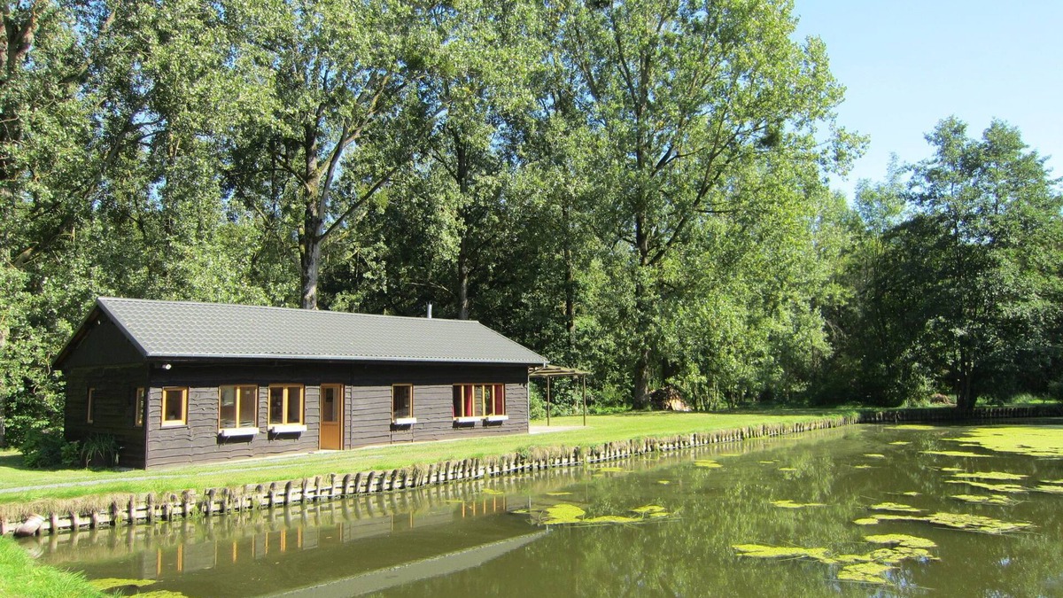 Braibant House | Retreat with Ponds, Braibant