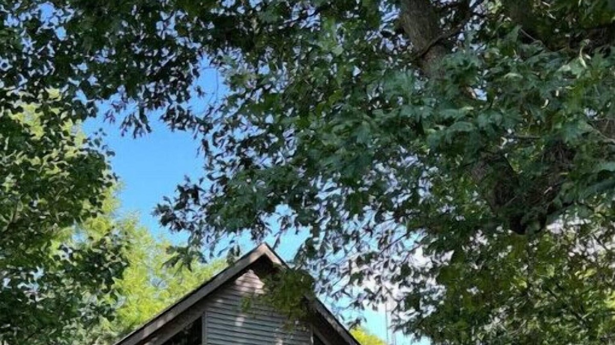 Russells Point House | ReTreat Yourself on the Lake!