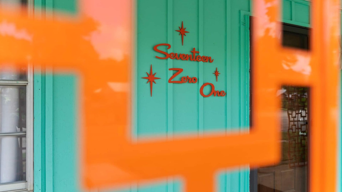 Coleman House | Retro Comes Alive at Bonnevilla