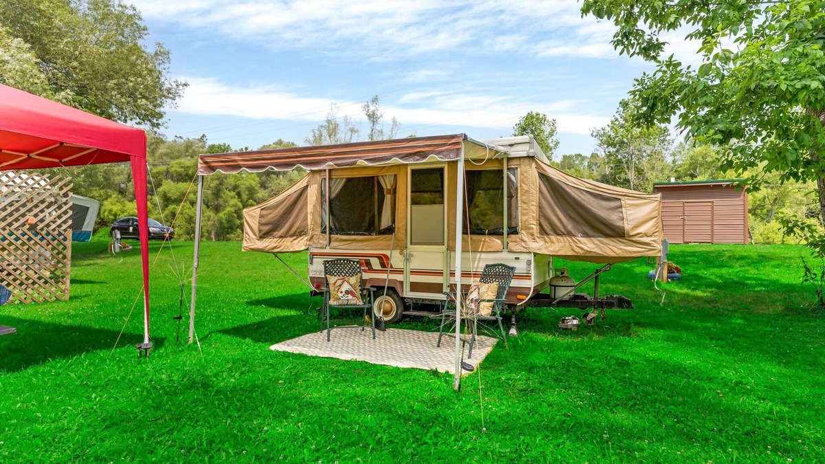 Black Creek RV Rental | Retro Pop-Up Camper on Ischua Creek @ Campground Adventures