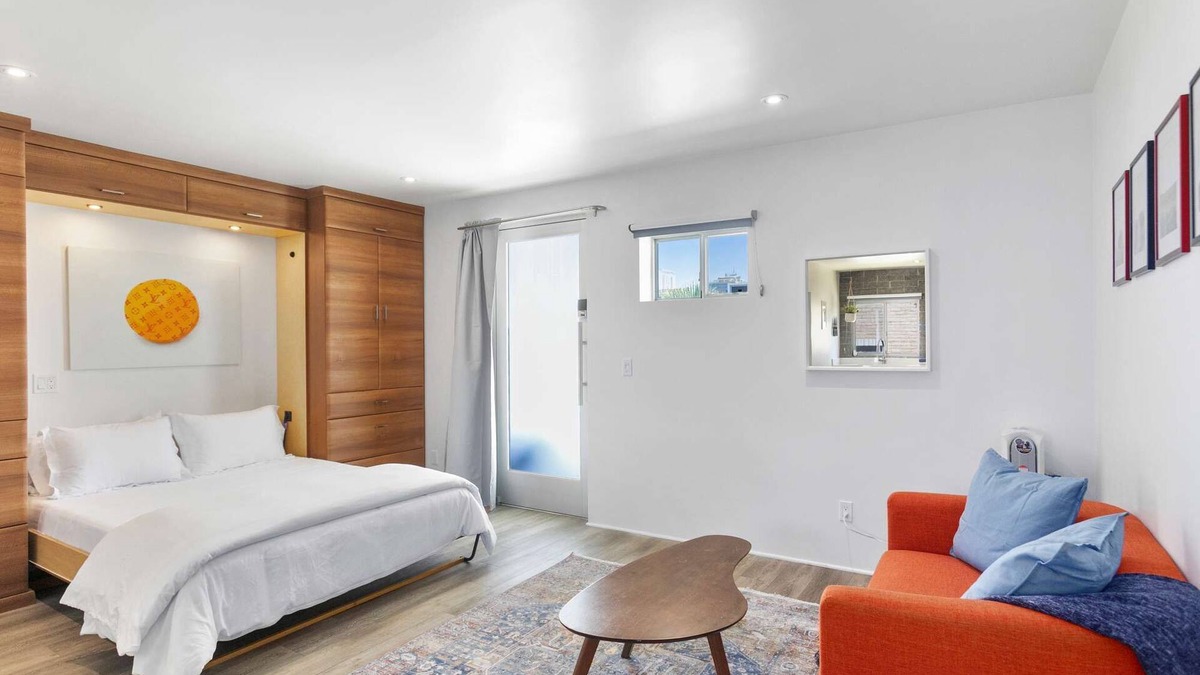 Roosevelt Condo | Retro Studio in the Heart of DTPH - Very Walkable