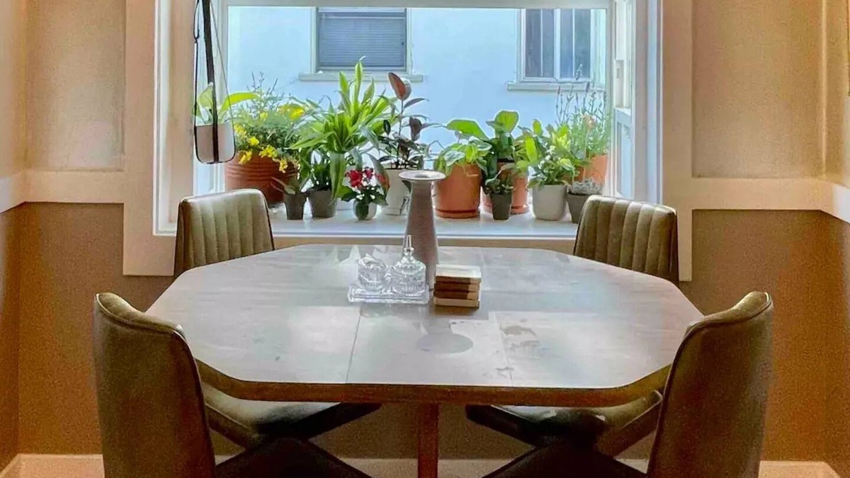 Eastside Condo | Retro Vibes - Updated 1950s 1 Br/1 bath Duplex Unit