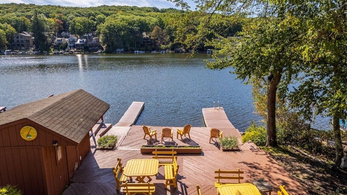 Lake Harmony House | Reunions, Retreats, Lakefront, 3 Houses, Game Rooms, 2 Pool Tables, 3 Hot Tubs