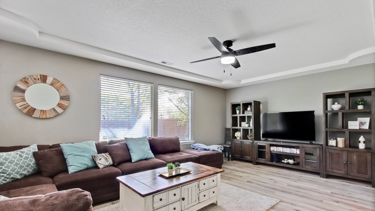 Nampa House | Revamped Gem in the Heart of Nampa Unwind in Style