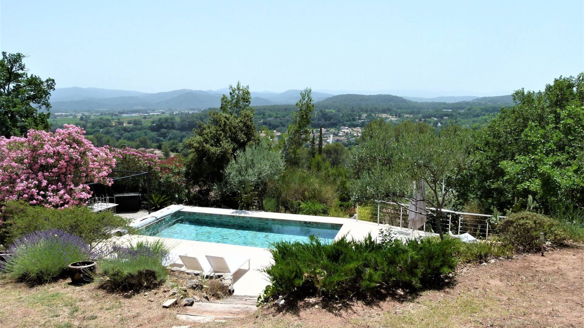 La Motte Villa | REVERIE & TRANQUILITY/Heated pool+JACCUZI+Air-conditioned room/BEACH 20 Min
