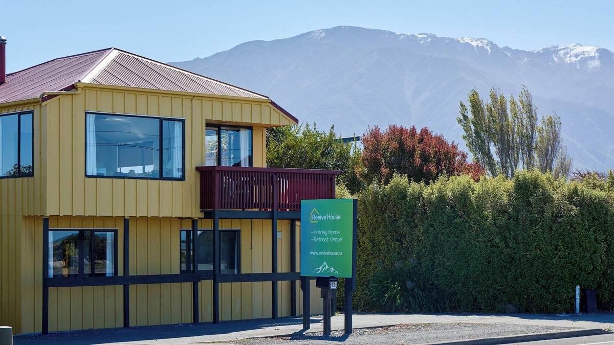 Kaikoura House | Revive House | Comfortable Base | Entire Complex - KK43193F
