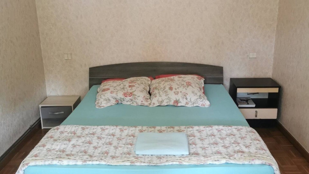 Martigues Condo | Rez de Jardin de Villa Avec Piscine