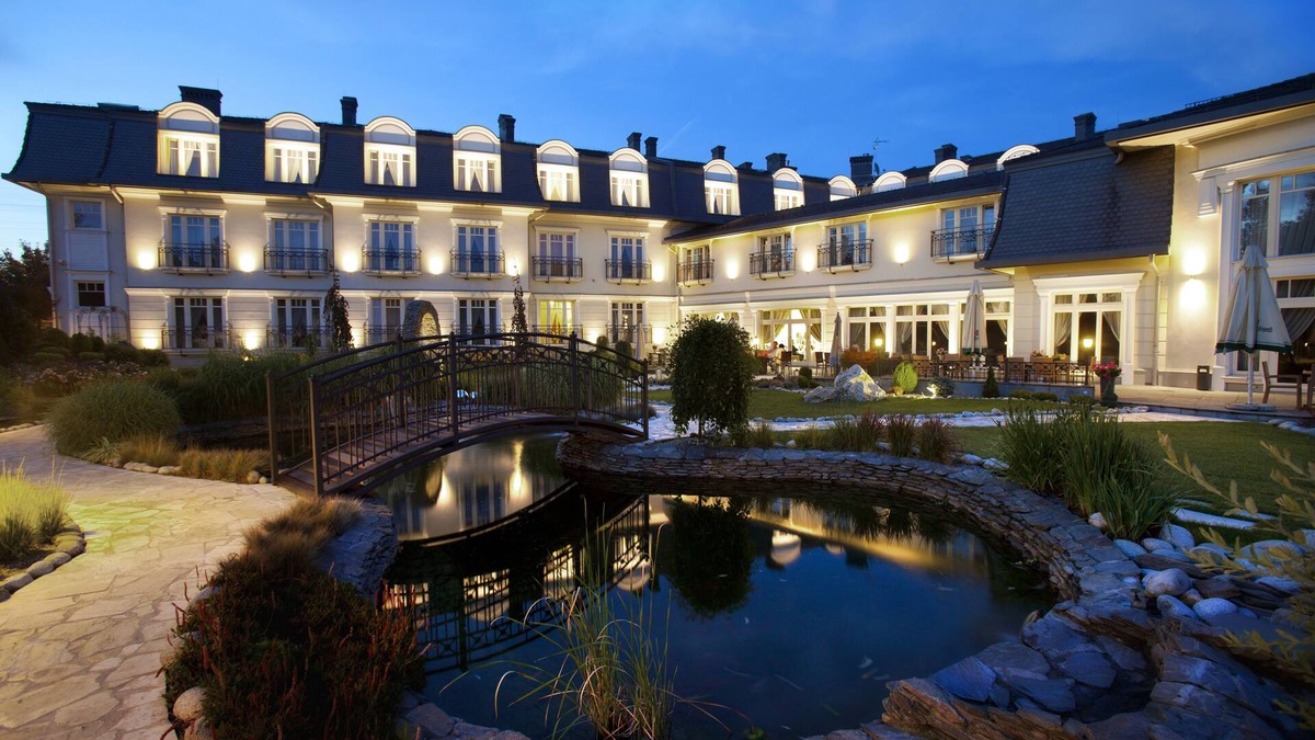 Piekary Slaskie Hotel | Rezydencja Luxury Hotel
