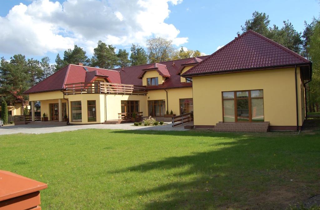 Gawrych Ruda Bed & Breakfast | Rezydencja Nad Wigrami Standard & Comfort Rooms