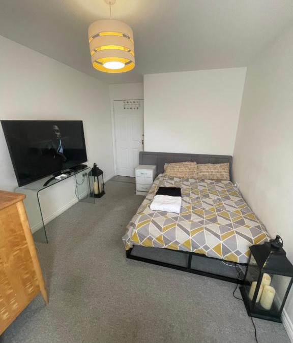 Waltham Abbey House | Rhapsody Premium