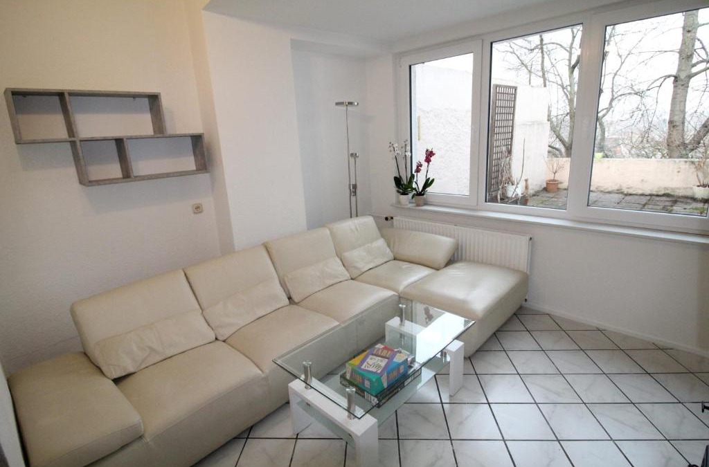 Weisenau Apartment | Rheinblick 3-Zimmer Apartment