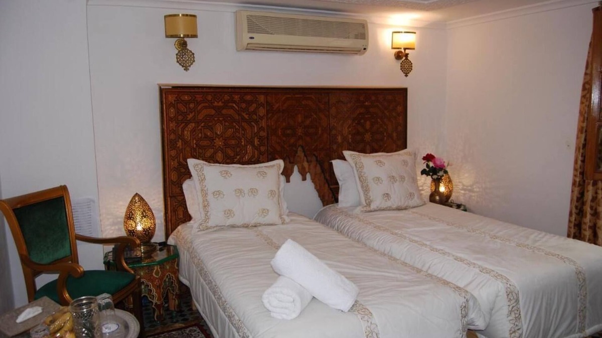 Layoun Bed & Breakfast | Riad Authentic Palace & Spa - Al Yacout