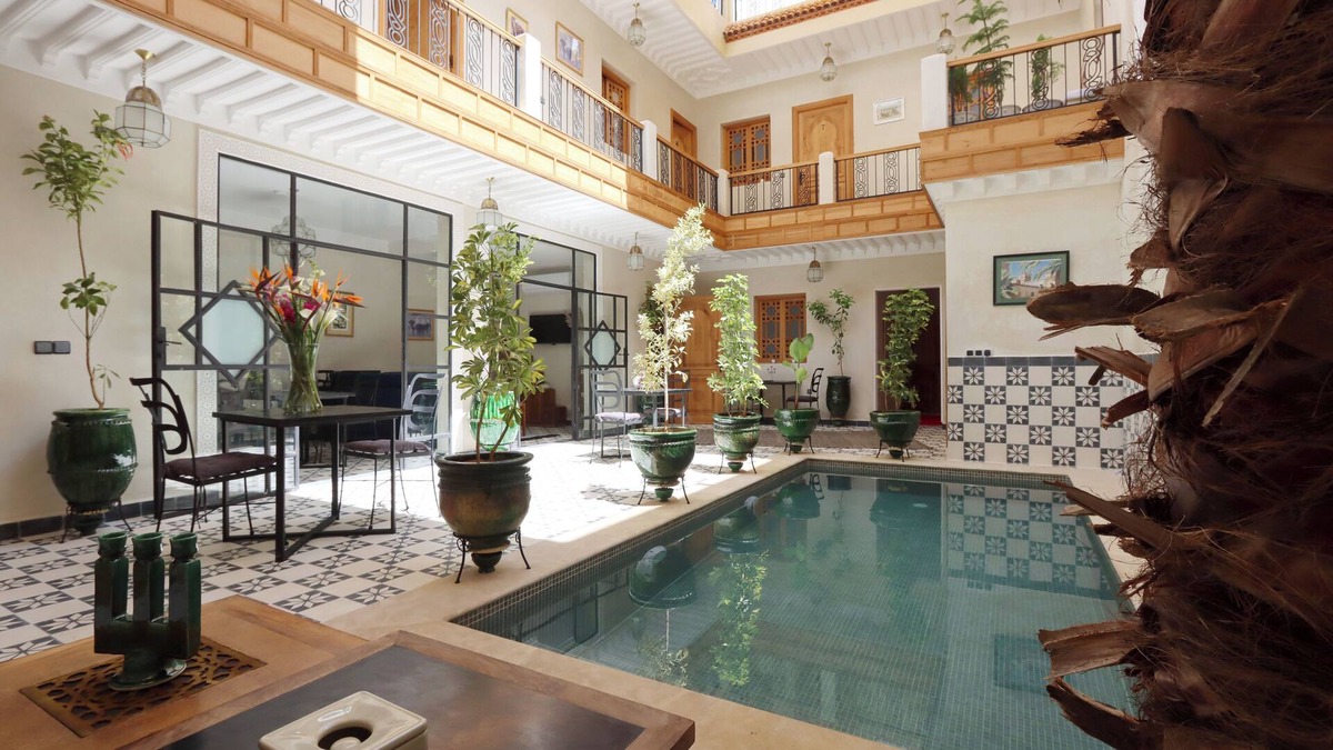 Kbour Chou House | Riad Banatti