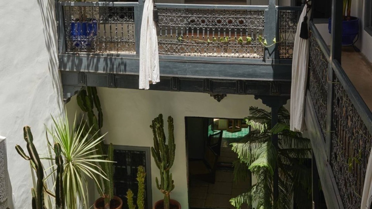Bab Doukkala House | Riad Niché au Coeur de la Médina