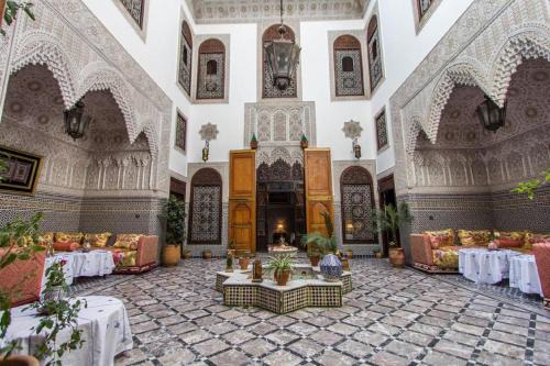 Ain Azlitan House | Riad Pacha Palace