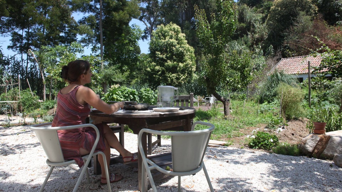 Monserrate House | Ribeira dos Marinheiros Azul, between the mountains and the sea