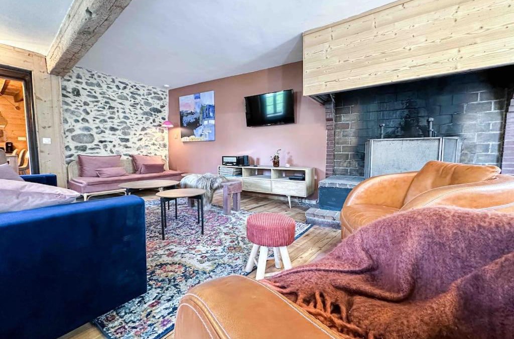 Formigueres House | RIBERA 1 - Beautiful reformed house PARKING