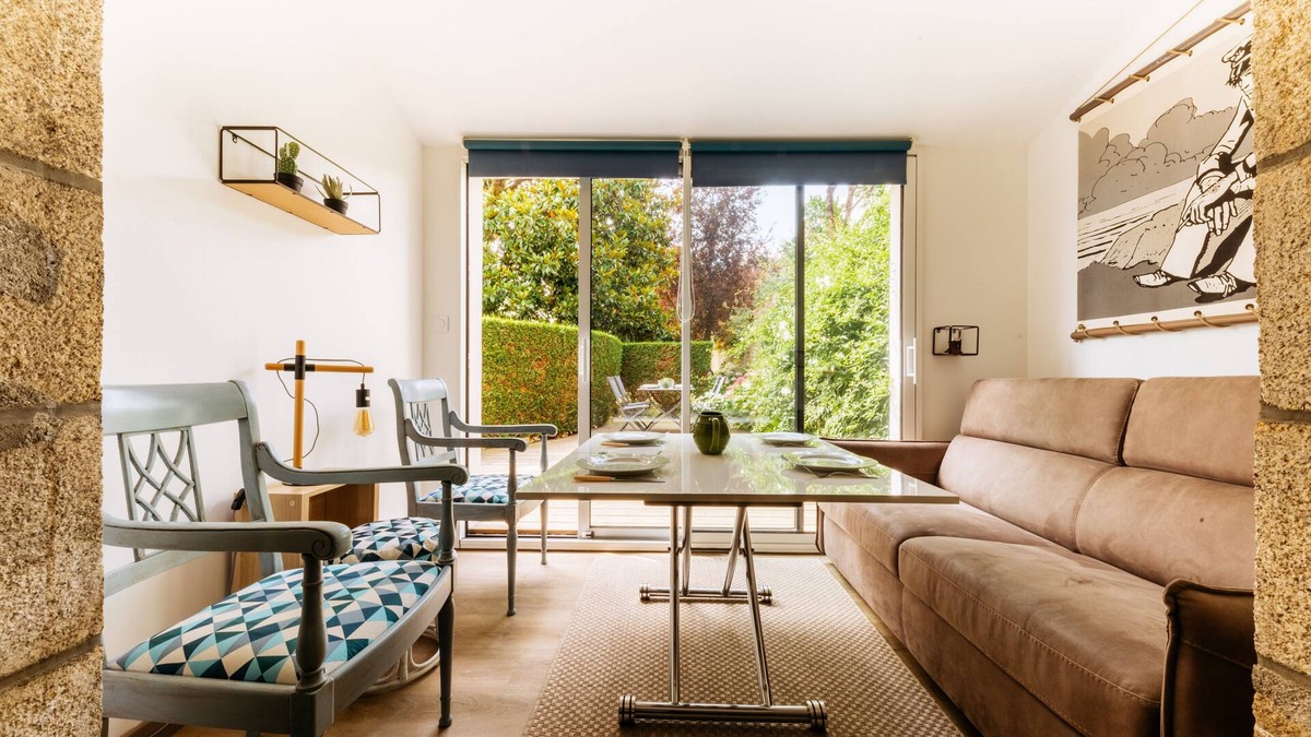 Vannes Apartment | Richemont - Appt tout équipé avec terrasse