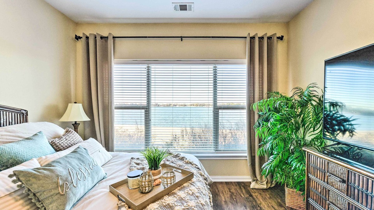 Eureka Condo | Richland-Chambers Reservoir Condo w/Pool Access!