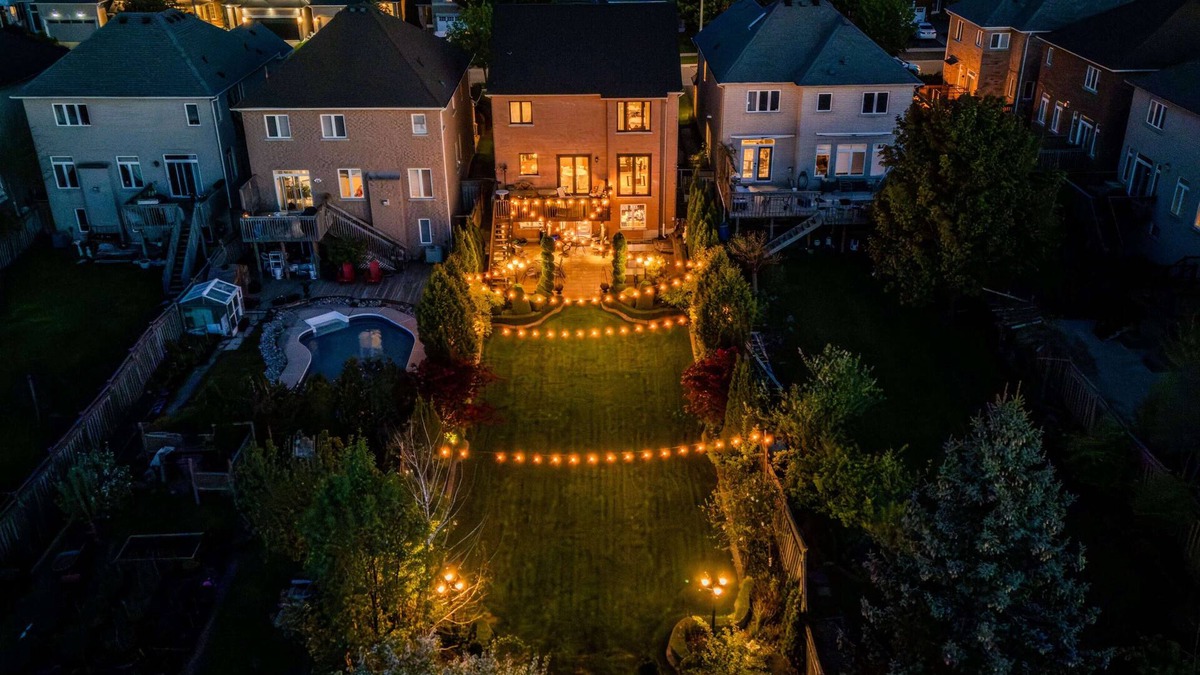 Richmond Hill House | Richmond Hill Ravine Retreat