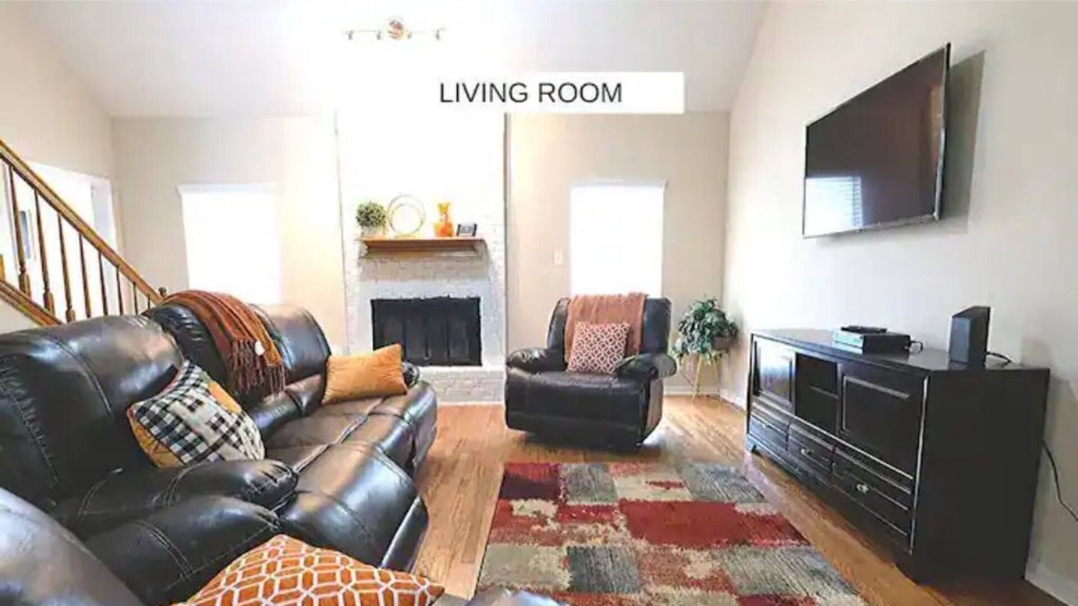 Pecan Grove House | Richmond/Sugarland - Oasis, 6 Beds, 4 Bdrm, 3 Bath