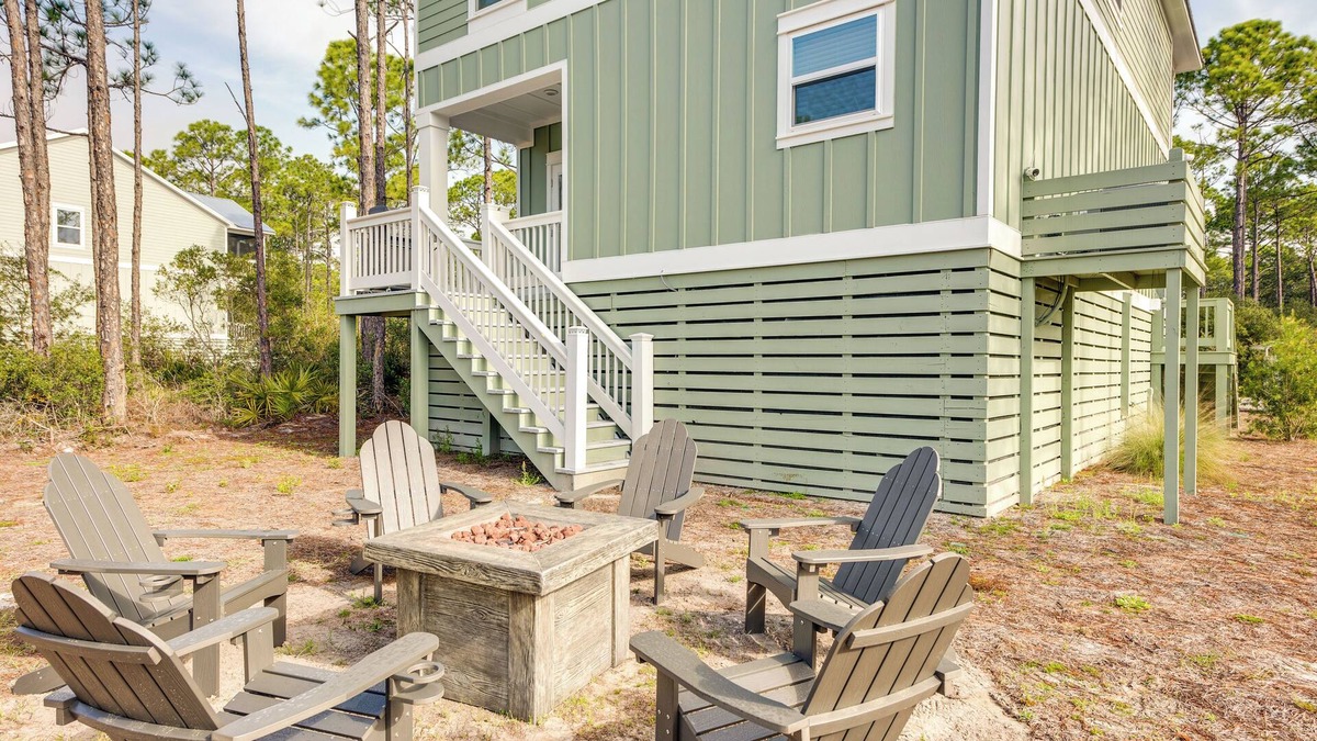 Panacea House | Ride to Shore: St Teresa Beach House w/Bikes!