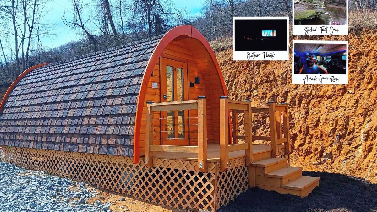 Wilson Creek Cabin | Ridgetop Retreat Cabin at Highland Hideaways - Arcade & Drive-in Theater
