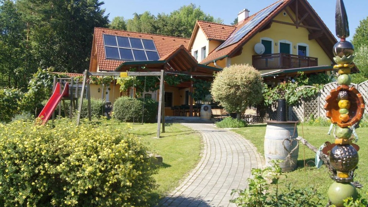 Jennersdorf Apartment | Riegler's Buschenschank - Appartement