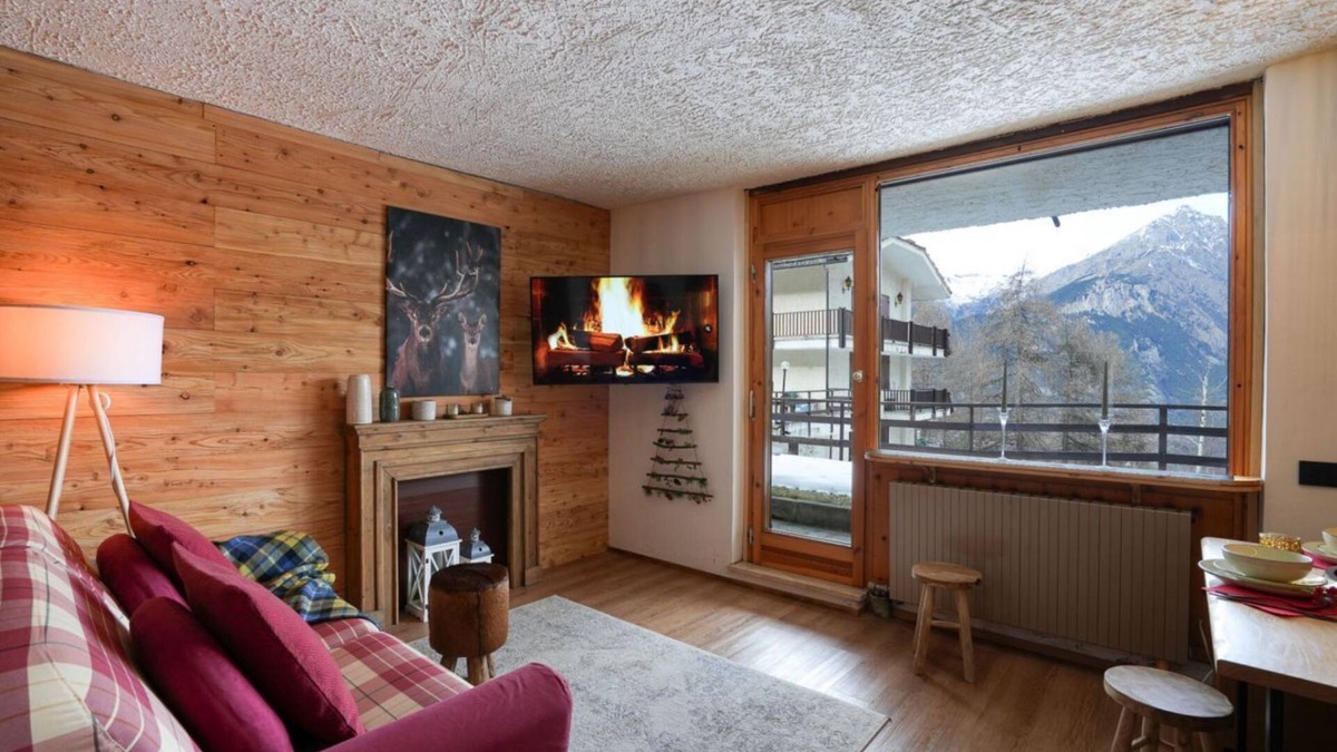 Sauze d'Oulx Apartment | Rifugio Sauze | mountain view & parking