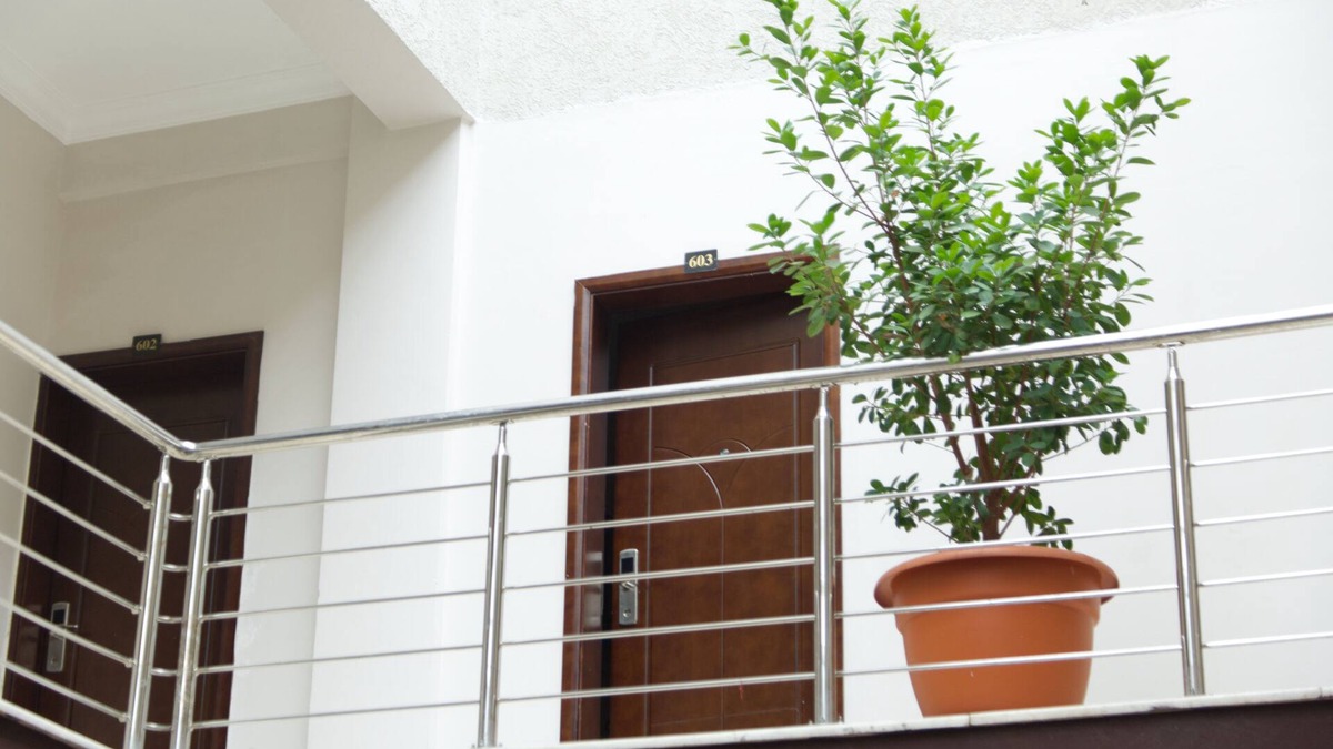 Nifas Silk-Lafto House | Right guest house your hospitality choice.