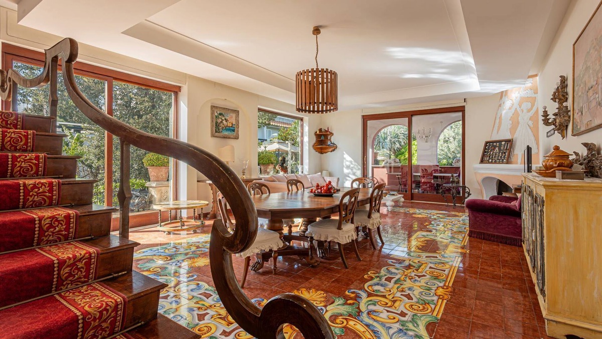 Ischia Porto Villa | Right in the center of Ischia, the ideal villa for comfortable exclusive vacations