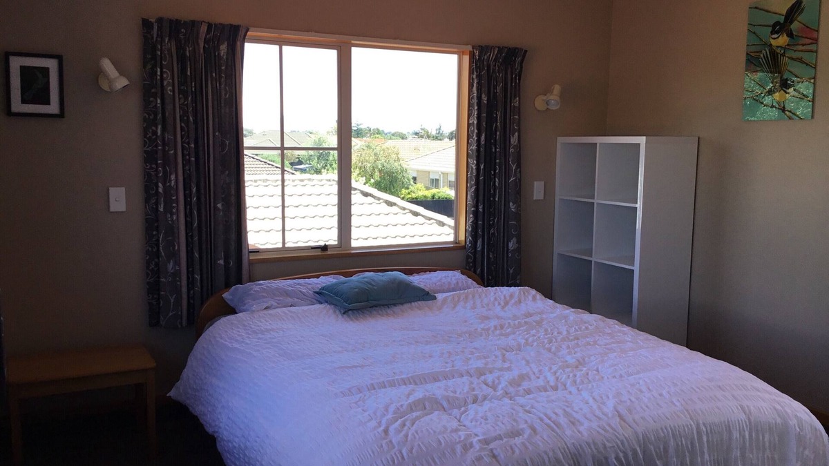 Mount Maunganui House | Right in the sweet spot of the Mount!