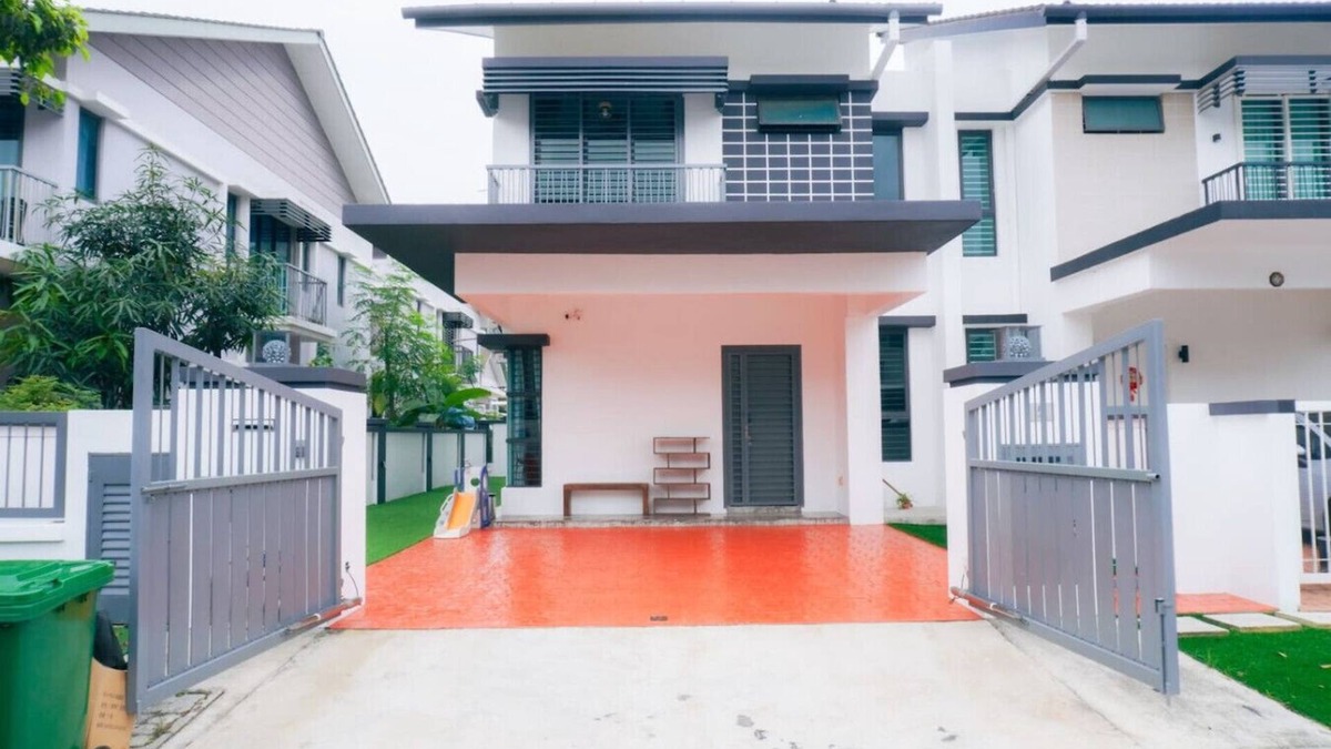 Jenjarom House | Rimbayu-20guest#Karoke#pooltable