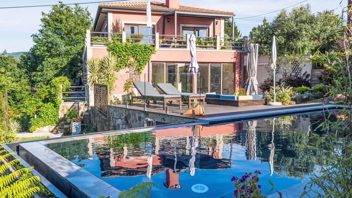 Ponte de Lima House | Rio Lima Retreat by Interhome