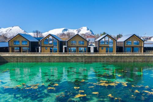 Risøyhamn Apartment | Risøyhamn Sjøhus AS