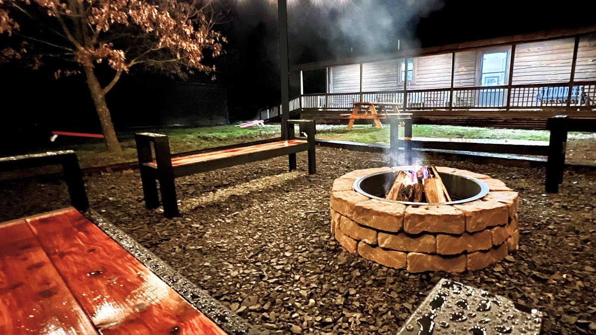 Murfreesboro Cabin | Rise & Shine. then head to the Diamond mine!