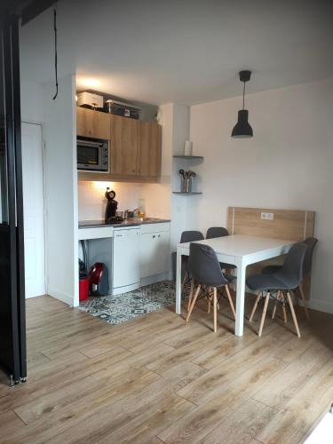 Risoul Apartment | Risoul Appartement Rénové Piscine Balcons de Sirius
