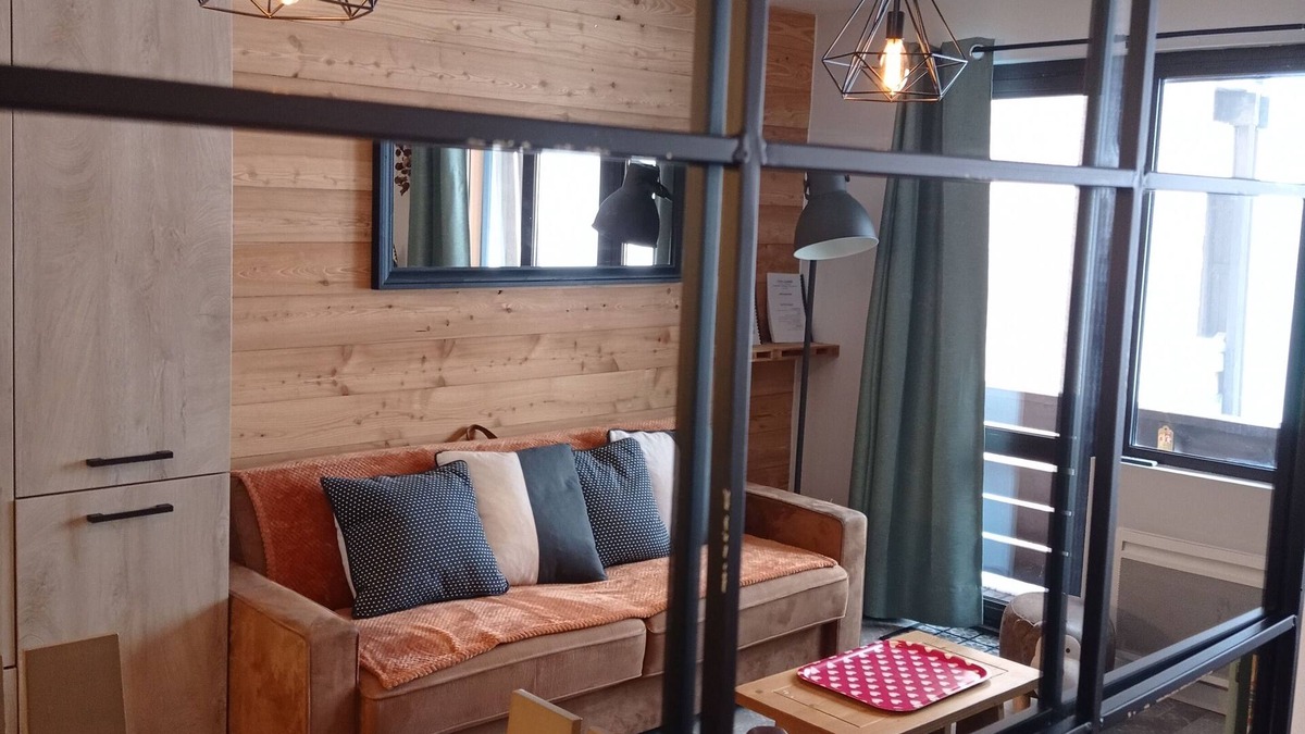 Risoul Apartment | Risoul, snow front, on the slopes, breathtaking views. Luxury apartment.