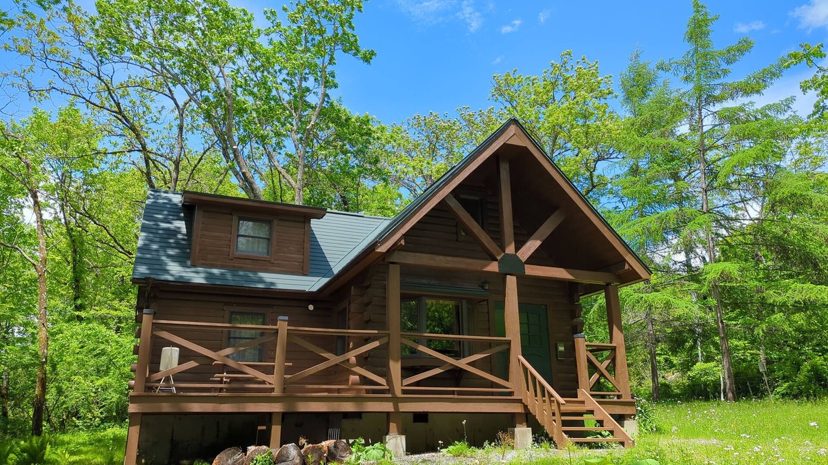 Hara Cottage | Risu-no-ie (Squirrel House)