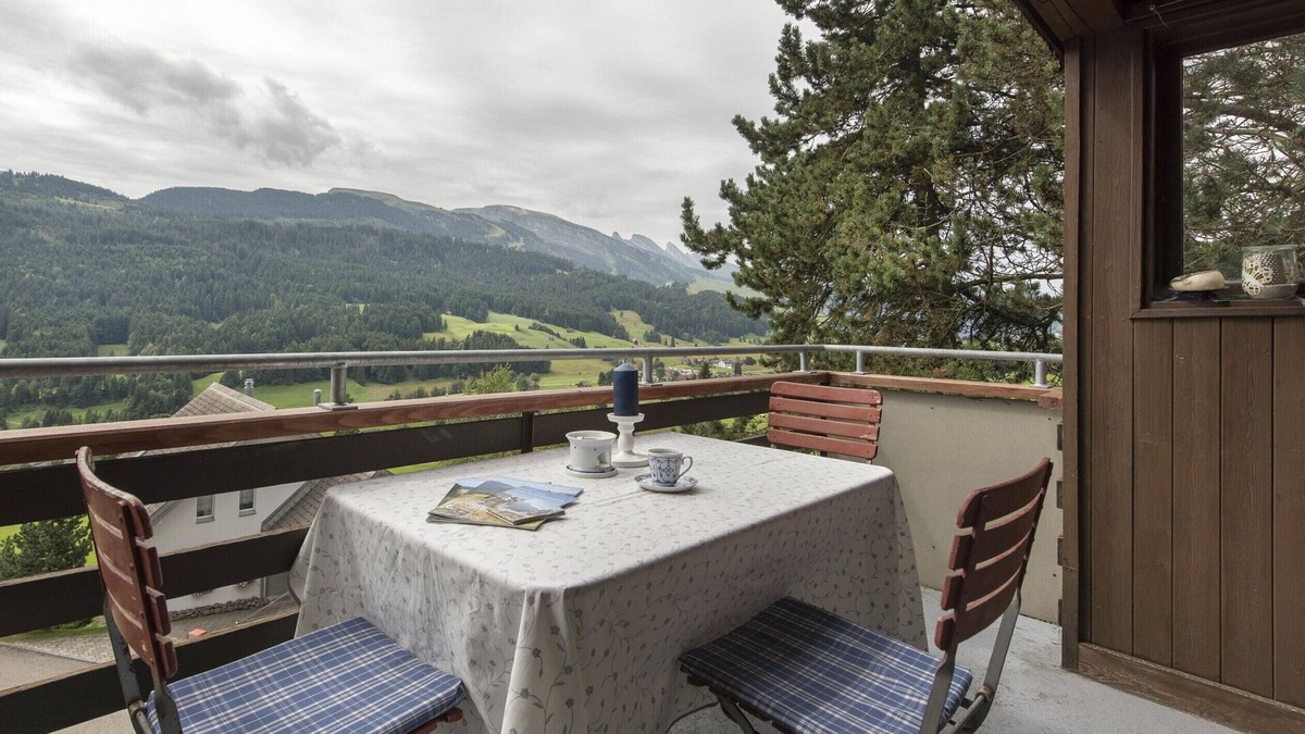 Wildhaus House | Ritornell 8-room holiday home with view on the Toggenburg mountains