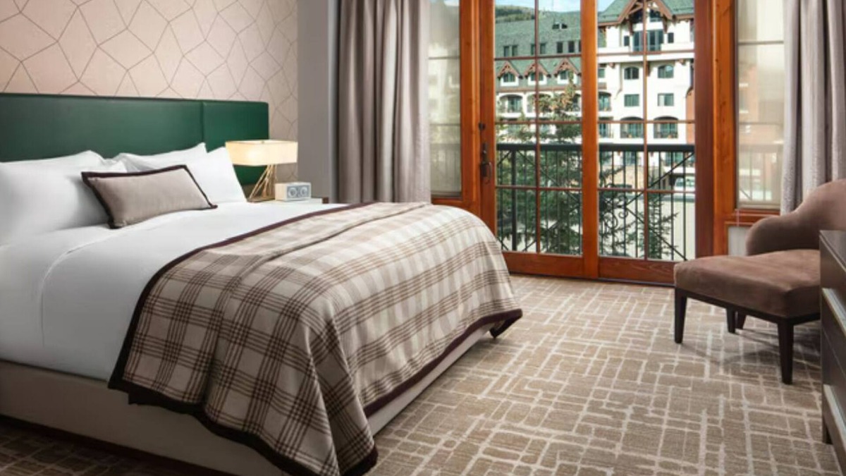 Vail Hotel | Ritz Carlton-Charming 2-bedroom hotel in perfect Vail