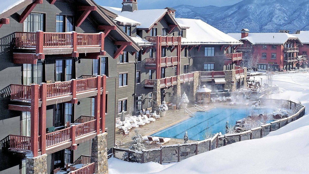 Aspen Villa | Ritz Carlton in Aspen- Ski-In & Ski-Out- Professionally Cleaned Condo- Sleeps 6