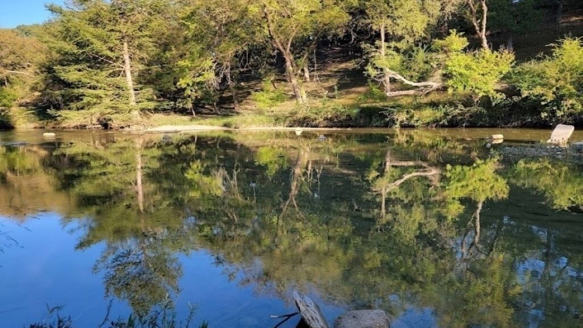 Center Point Cottage | River 5 - Riverfront Cottage - Guadalupe River