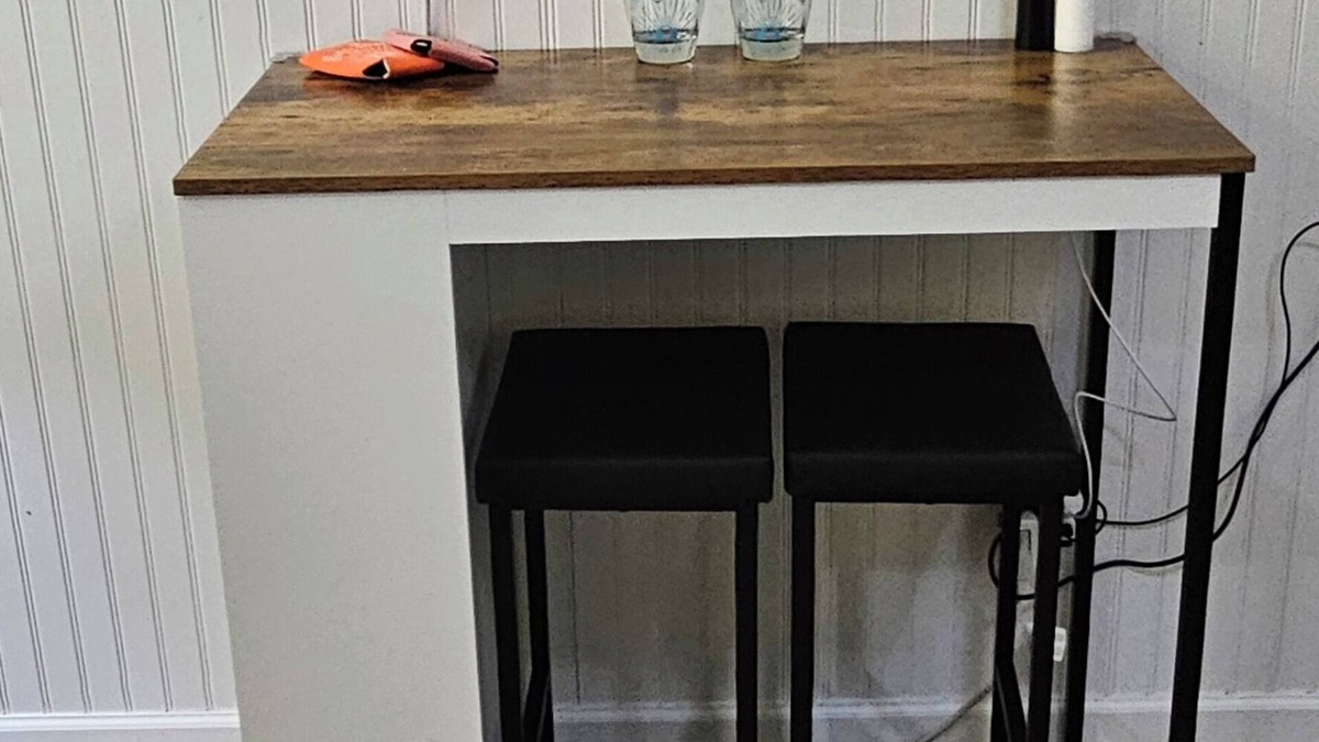 Tivoli Apartment | River Bunkie