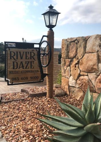 Still Bay House | River Daze