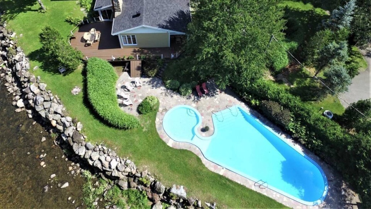 Sainte-Marie House | river domain