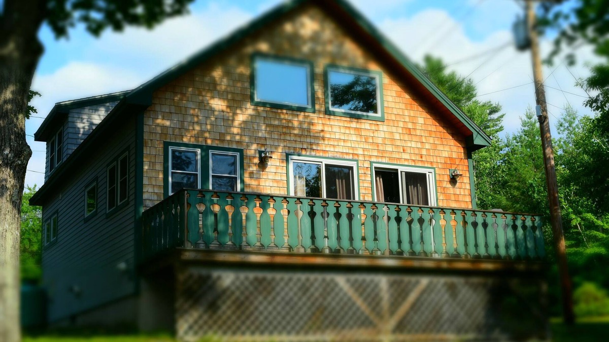 Jackson Ski Chalet | River Ellis Chalet: Cozy Chalet w private Jacuzzi & access to Swimming Pool