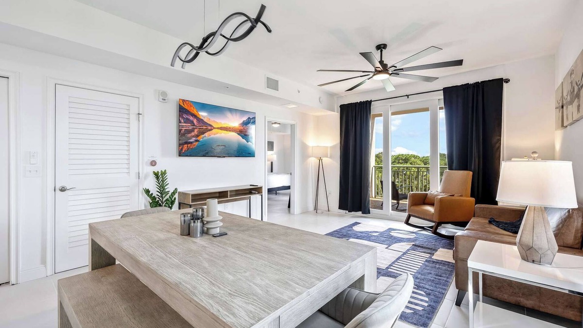 Merritt Island Condo | RIVER FLY IN: The Cocoa, Island Horizon View