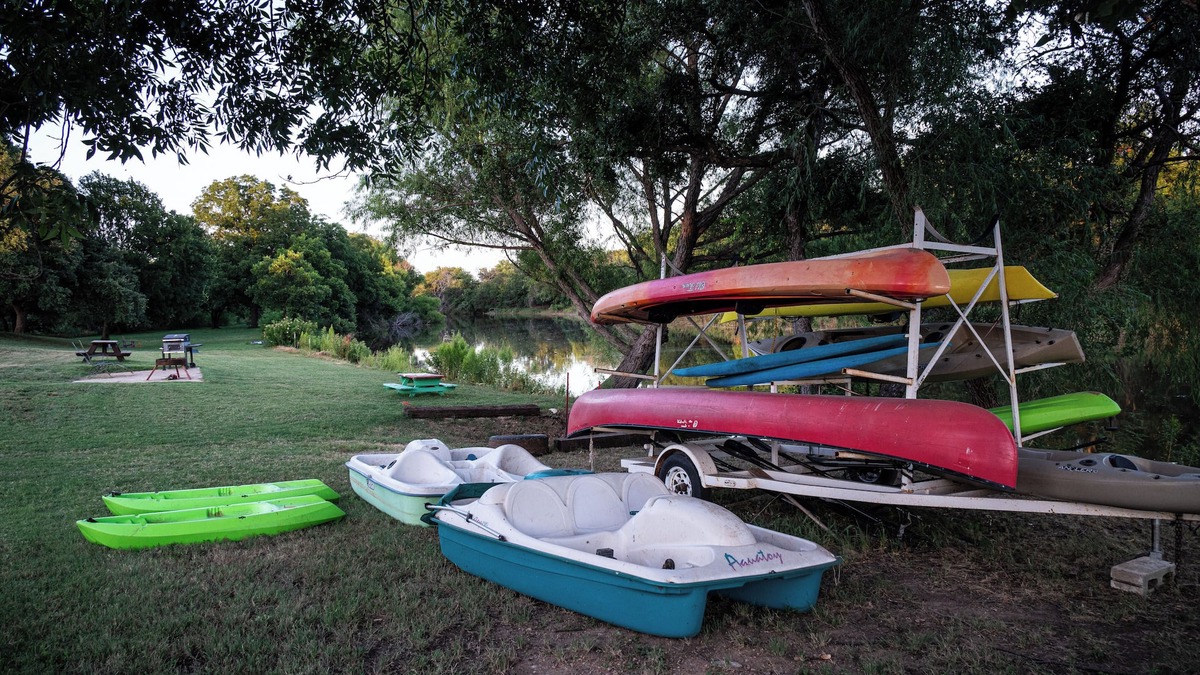 Brownwood House | River Front Get Away
