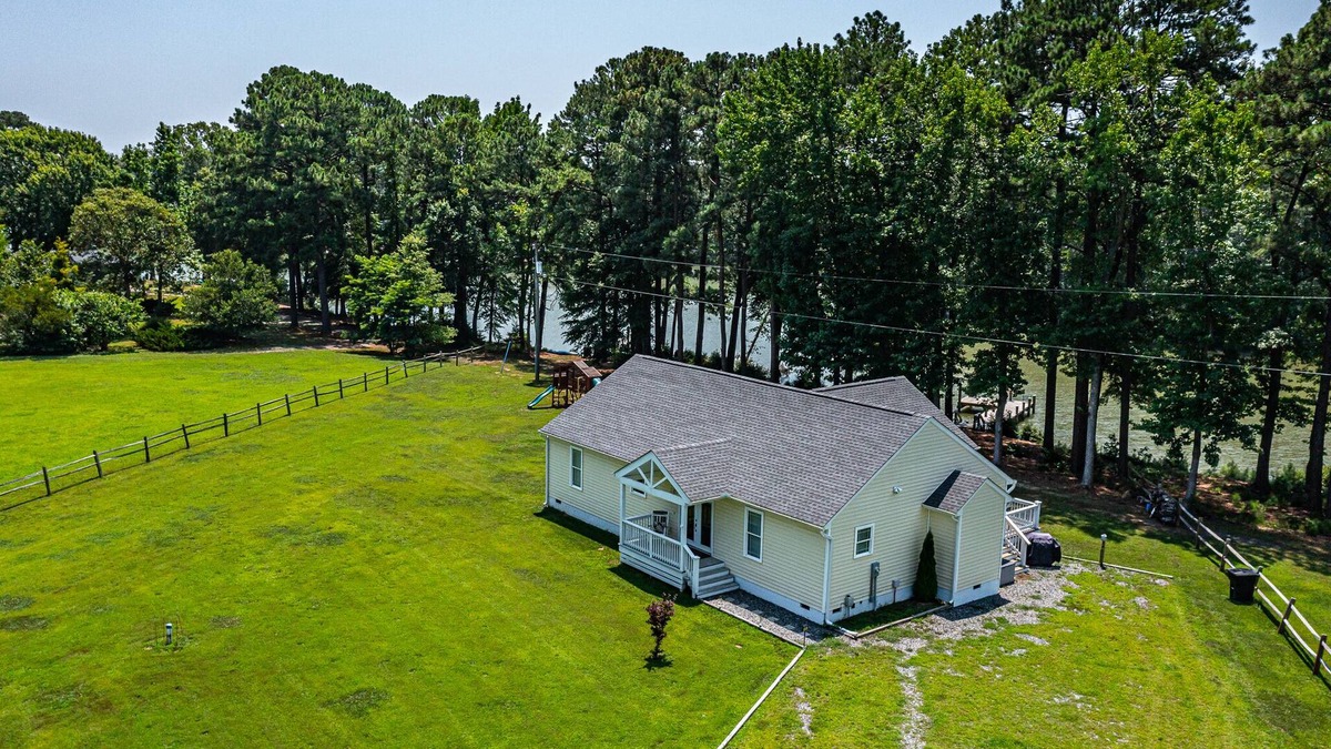 Reedville House | River front Home built in 2021 with Private Pier